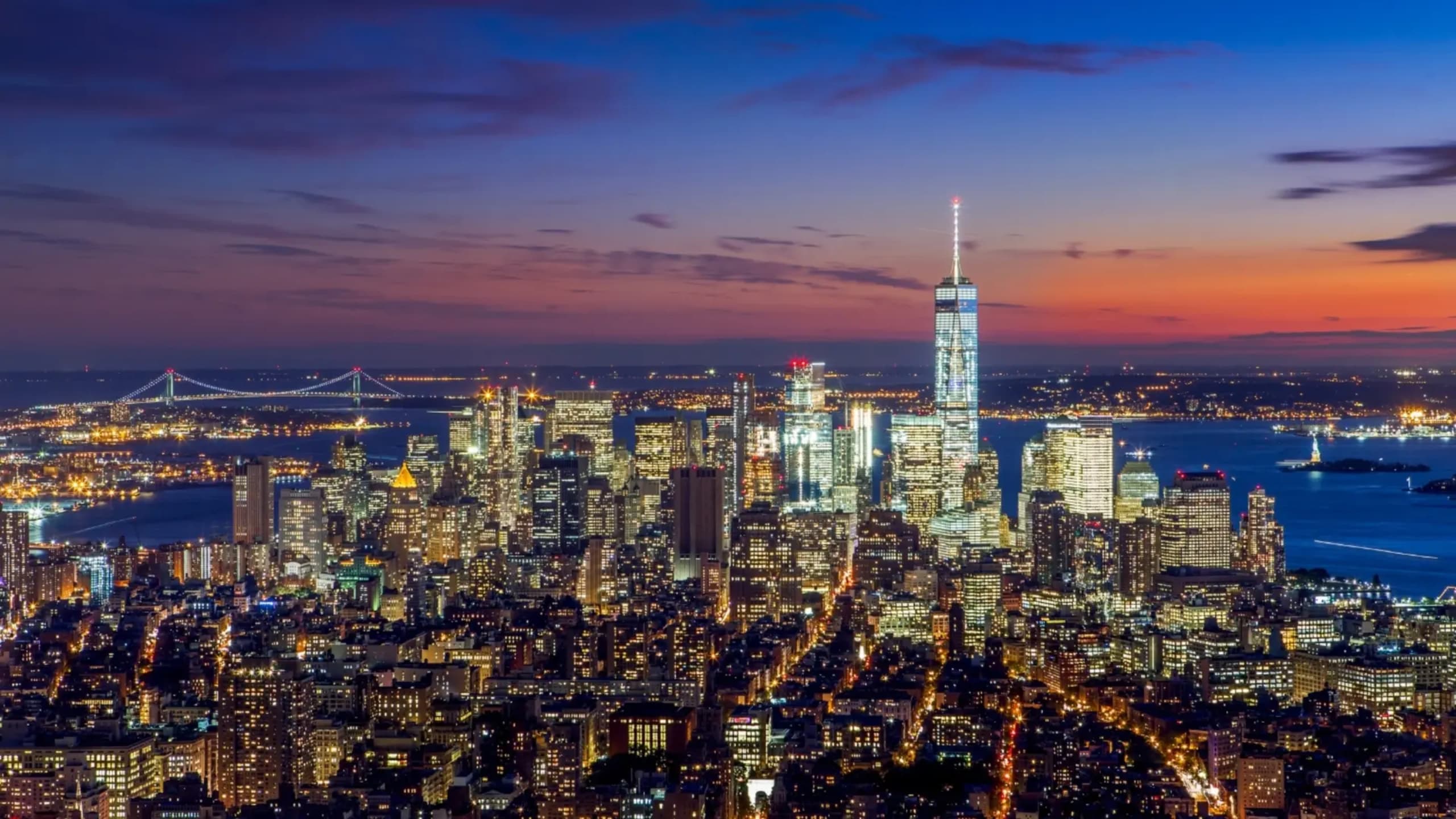Manhattan skyline at night 